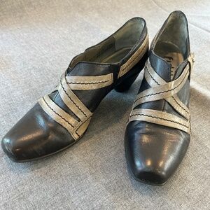 Fidji Super Strappy Shoe - Size 39
